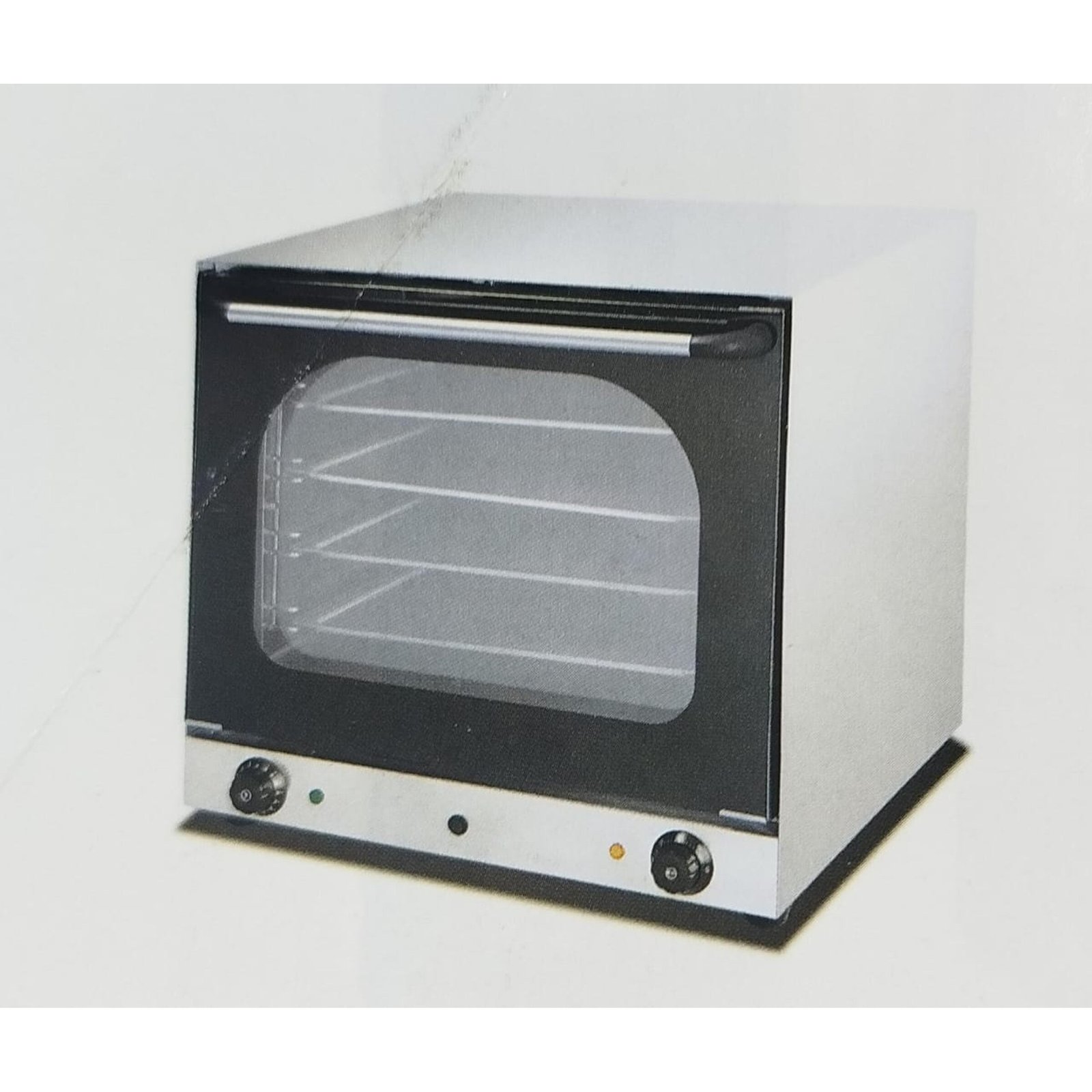 Electric convection oven (4 tray)